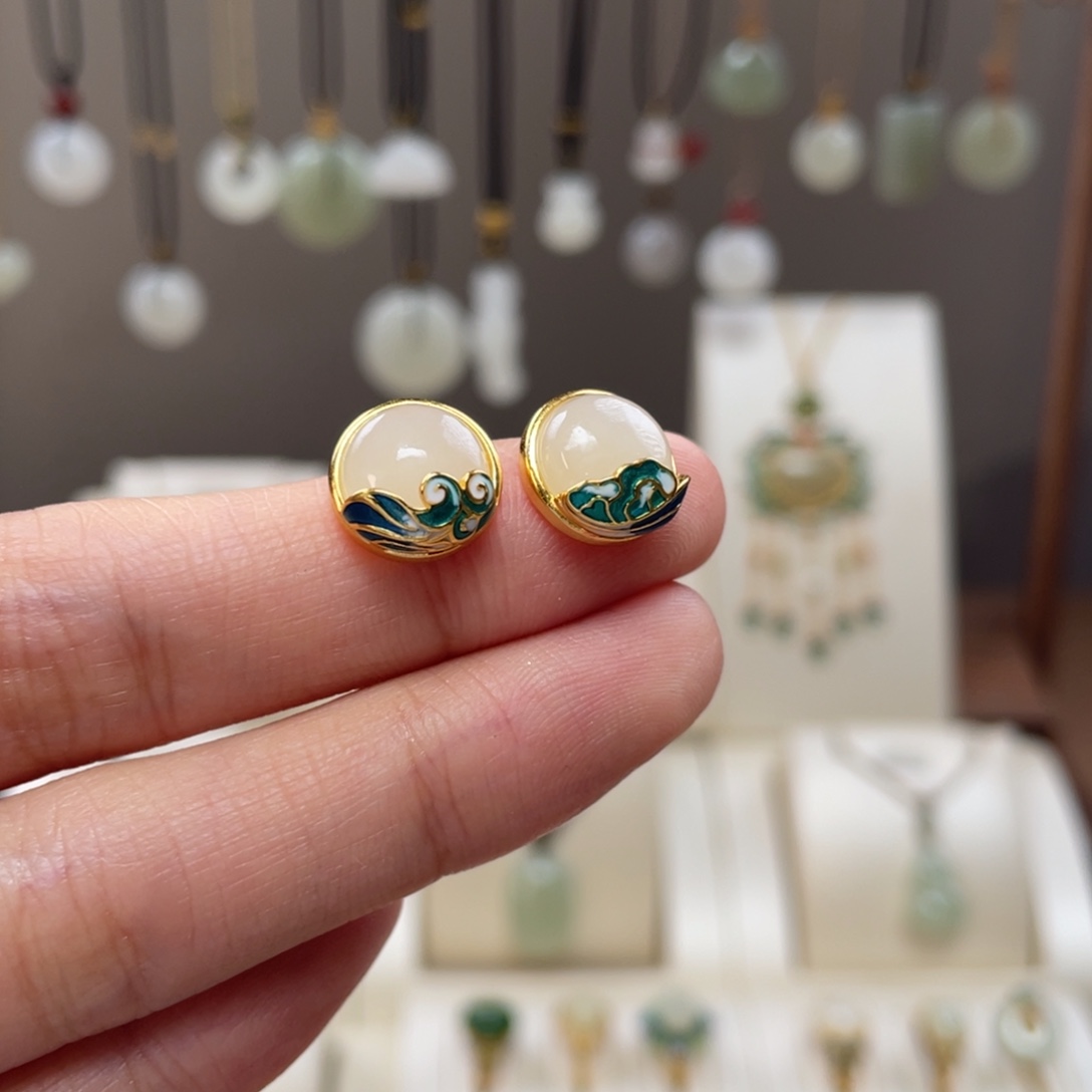 和田玉银S925镶嵌耳饰