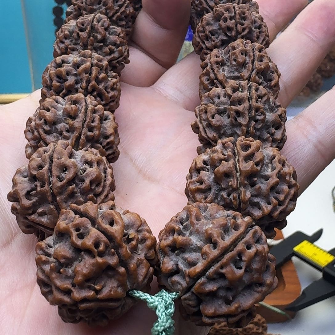 金刚菩提手串大*龙粗筋蜂窝