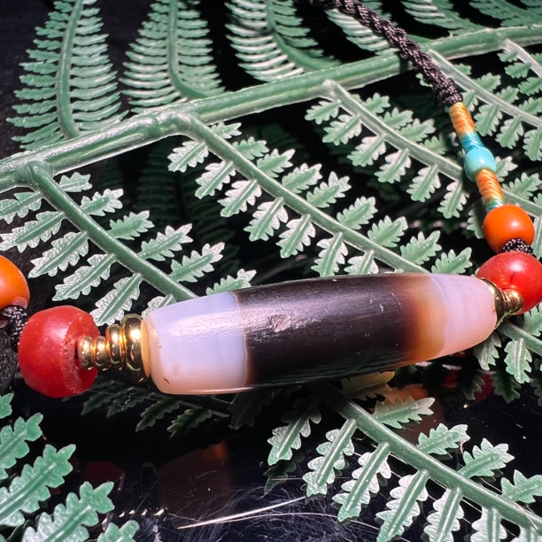 精品-黑白珠设计款