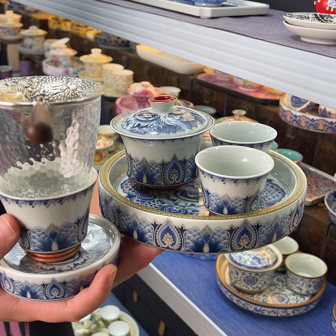 我们的目标是成为一个优秀的人