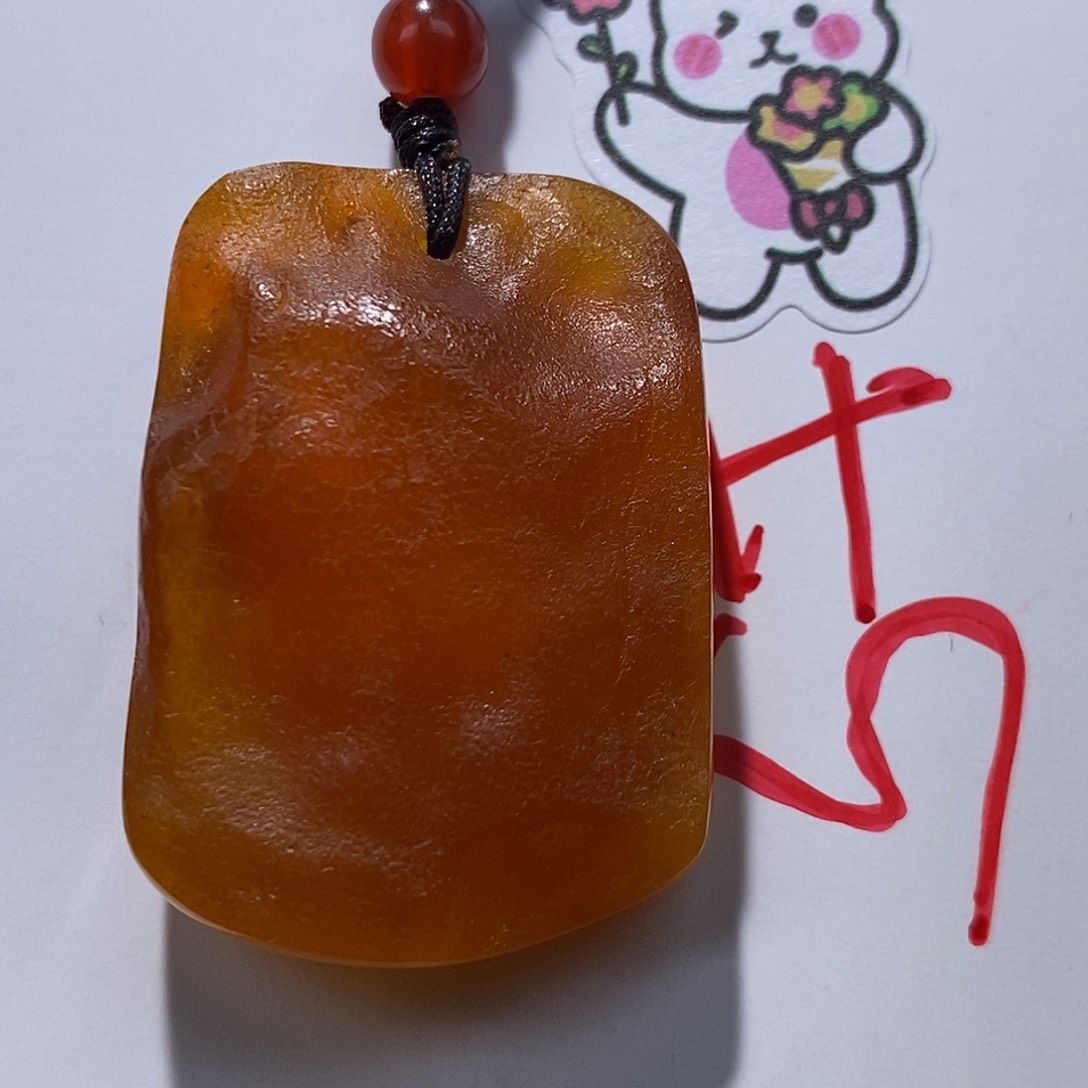 未镶嵌琥珀珠宝奇石