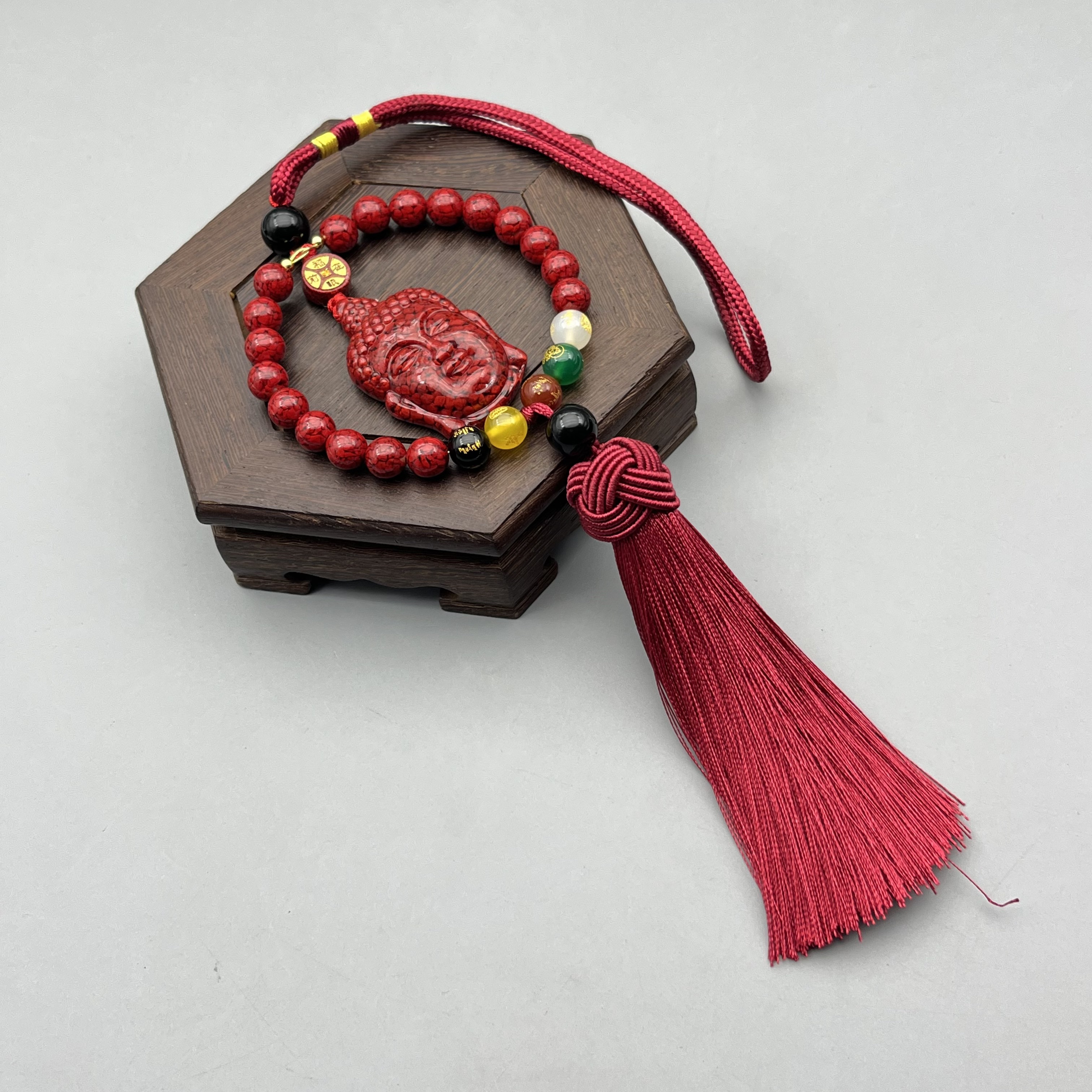 含辰砂工艺品JT456-晶体雕刻佛头车挂