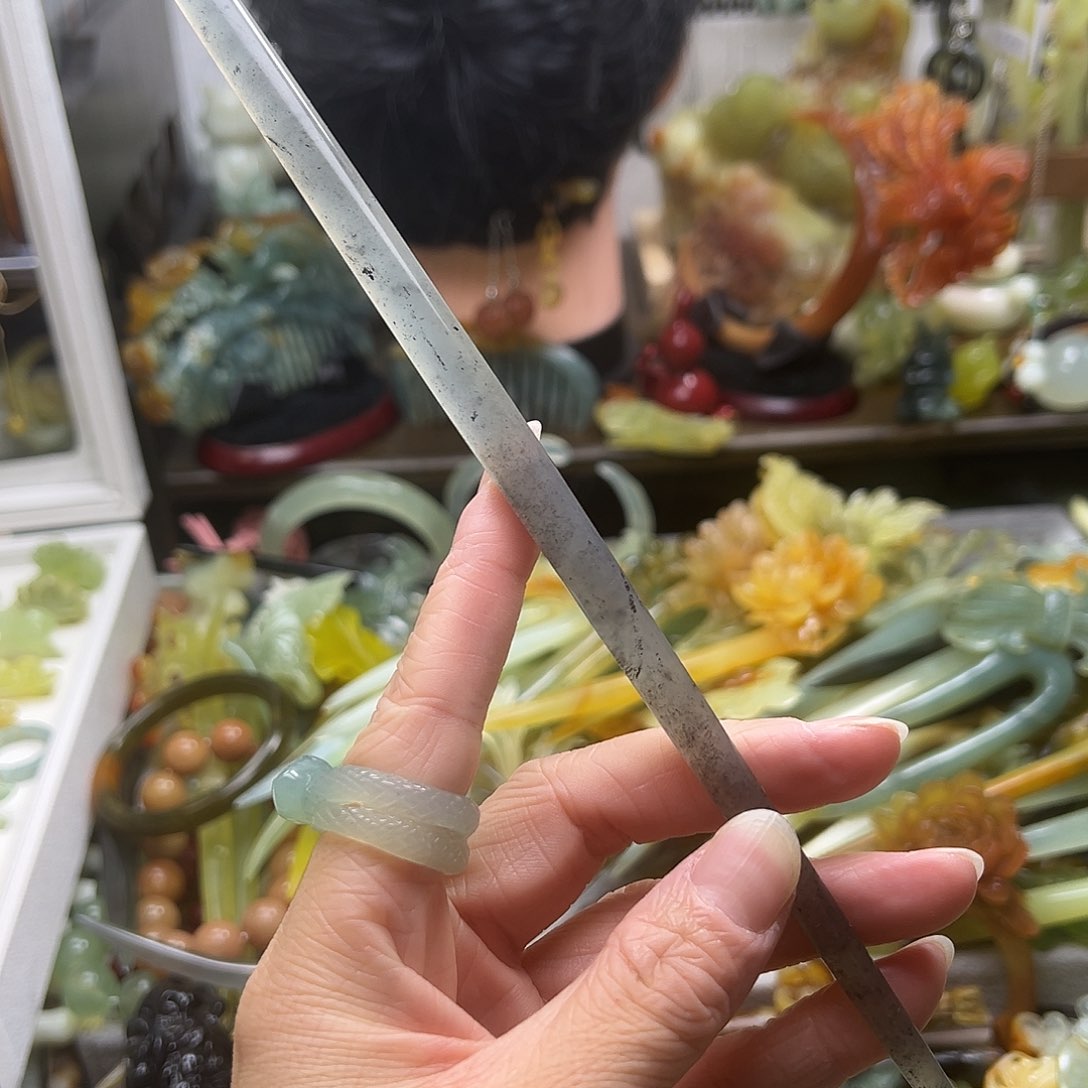 蛇纹石玉发饰合金