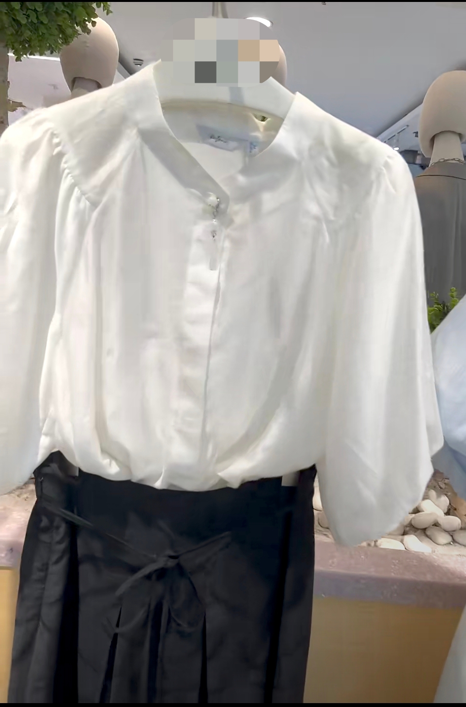 21242白色吊坠衬衣