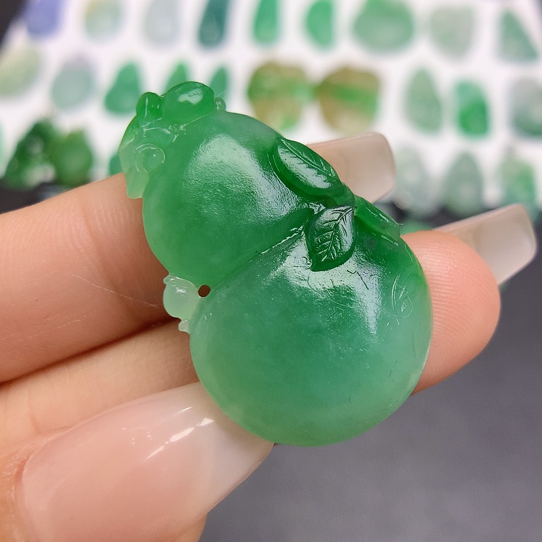 定制翡翠未镶嵌葫芦