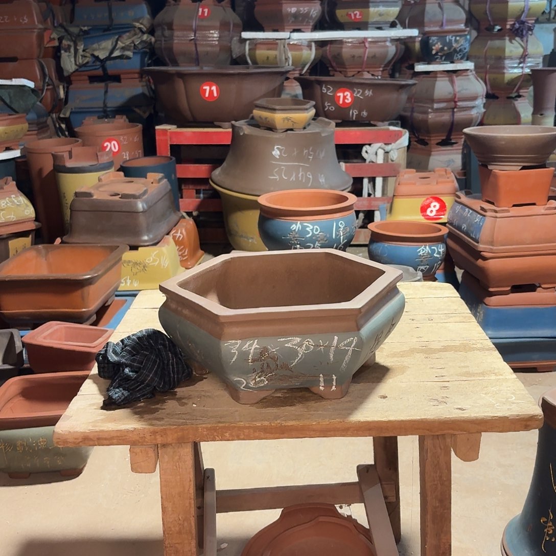 紫砂紫砂花盆六方一个