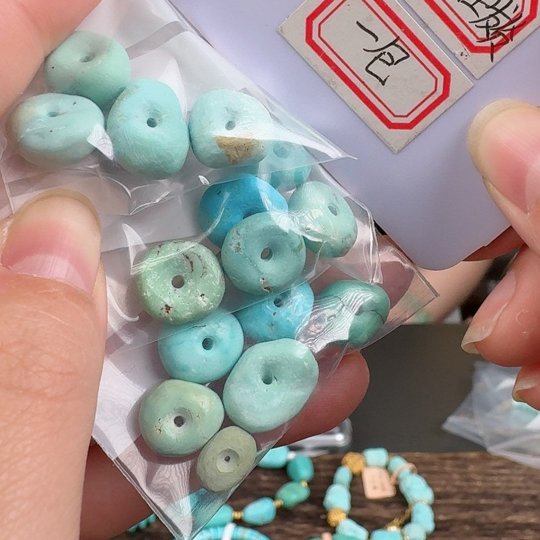 绿松石珠宝奇石未镶嵌