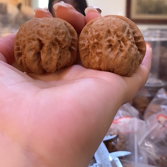 文玩核桃吊坠40达摩有修