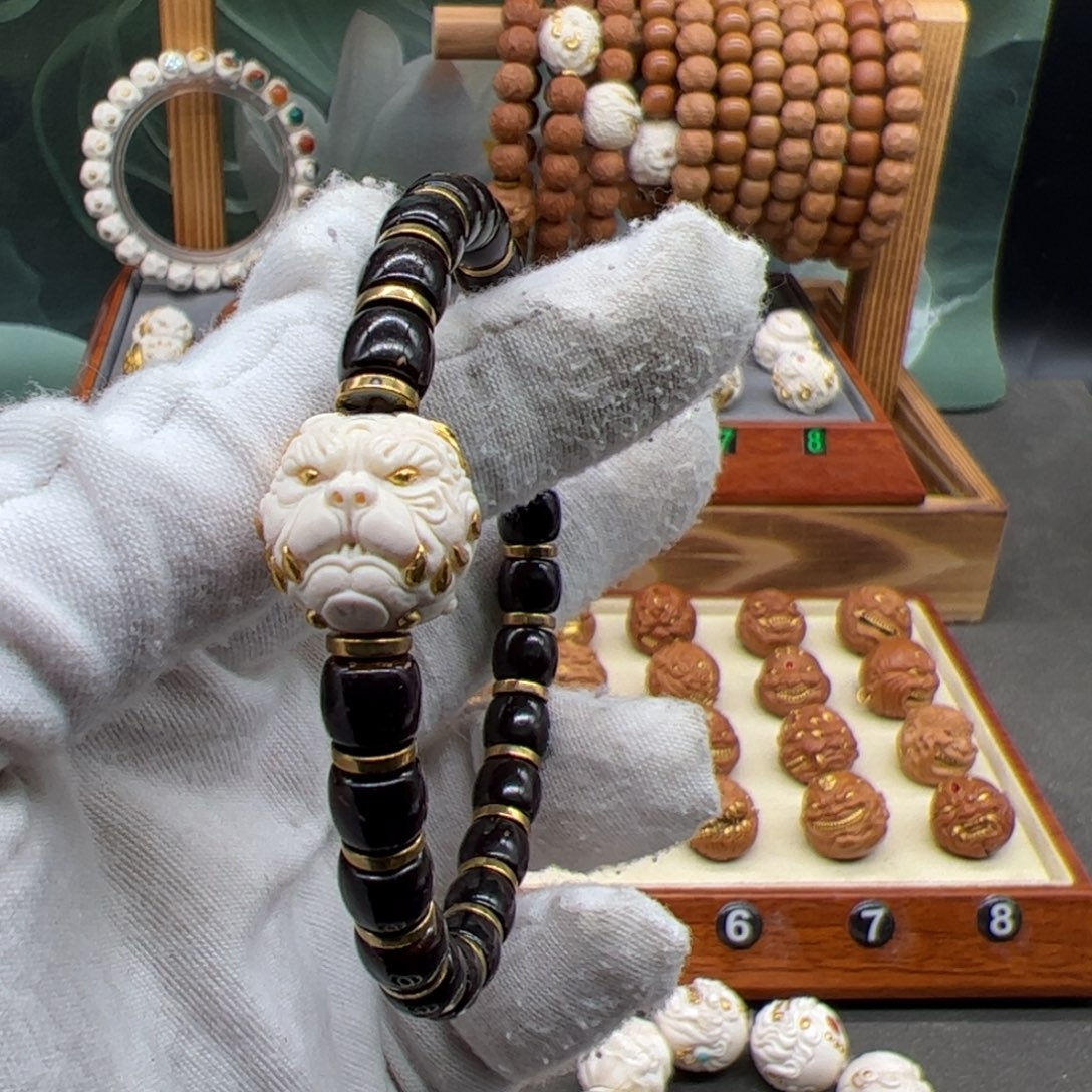 猴头核桃吊坠狗王