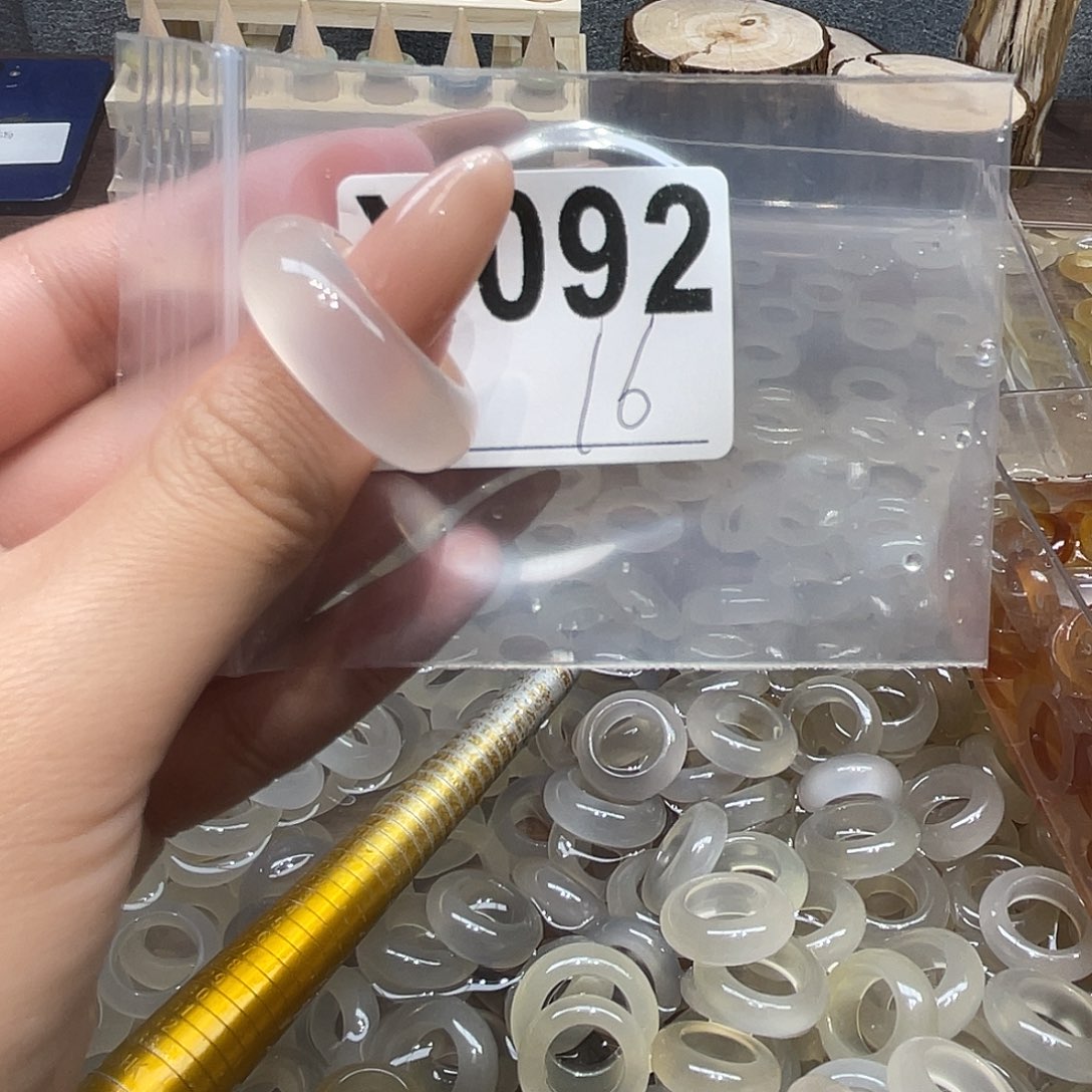 玛瑙/玉髓未镶嵌戒指092