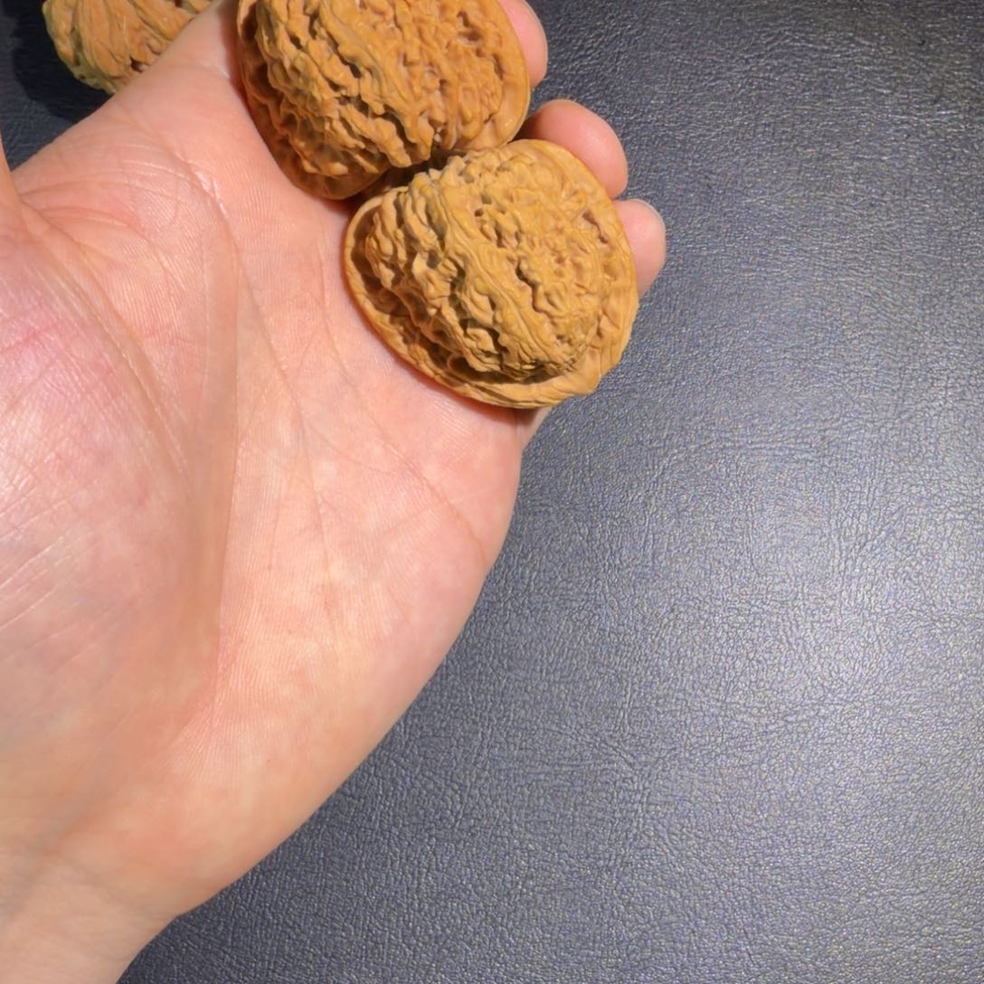 文玩核桃吊坠哈哈哈哈哈哈哈哈天残南疆