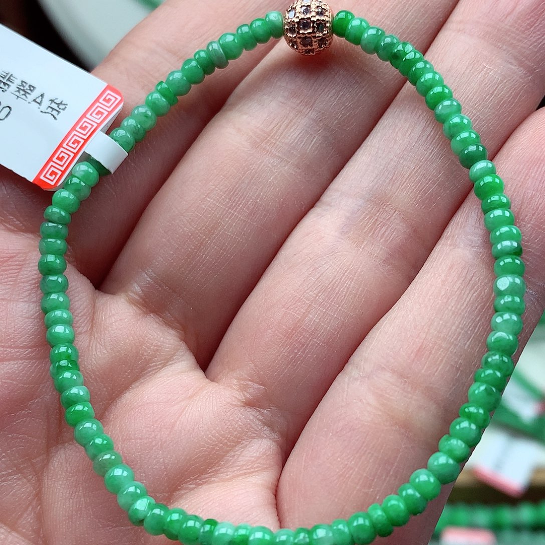 汐****翡翠未镶嵌毛衣链翡翠