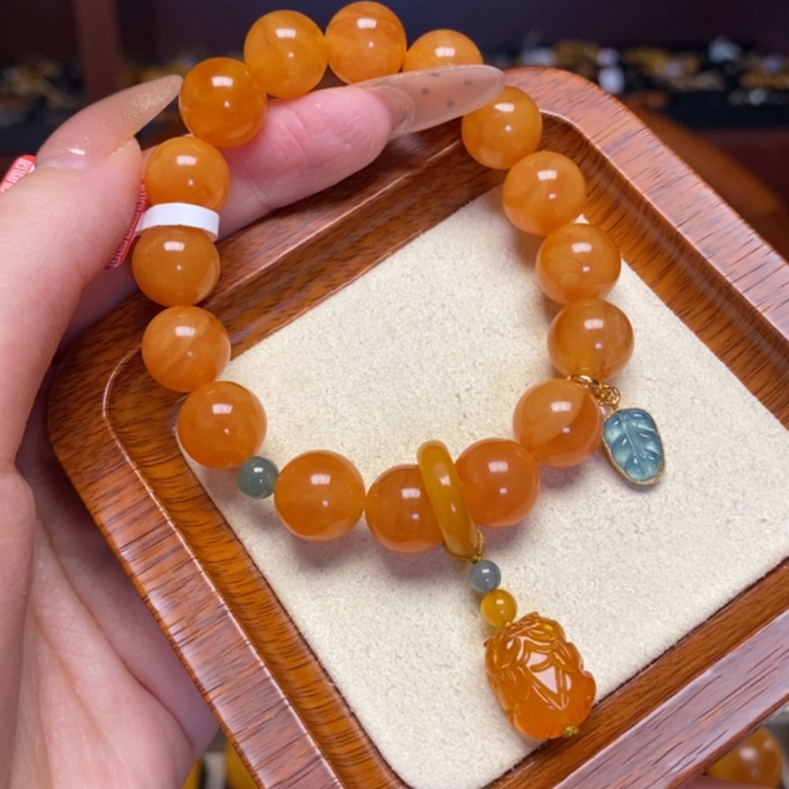 【闪购商品】蜜蜡手链未镶嵌手串