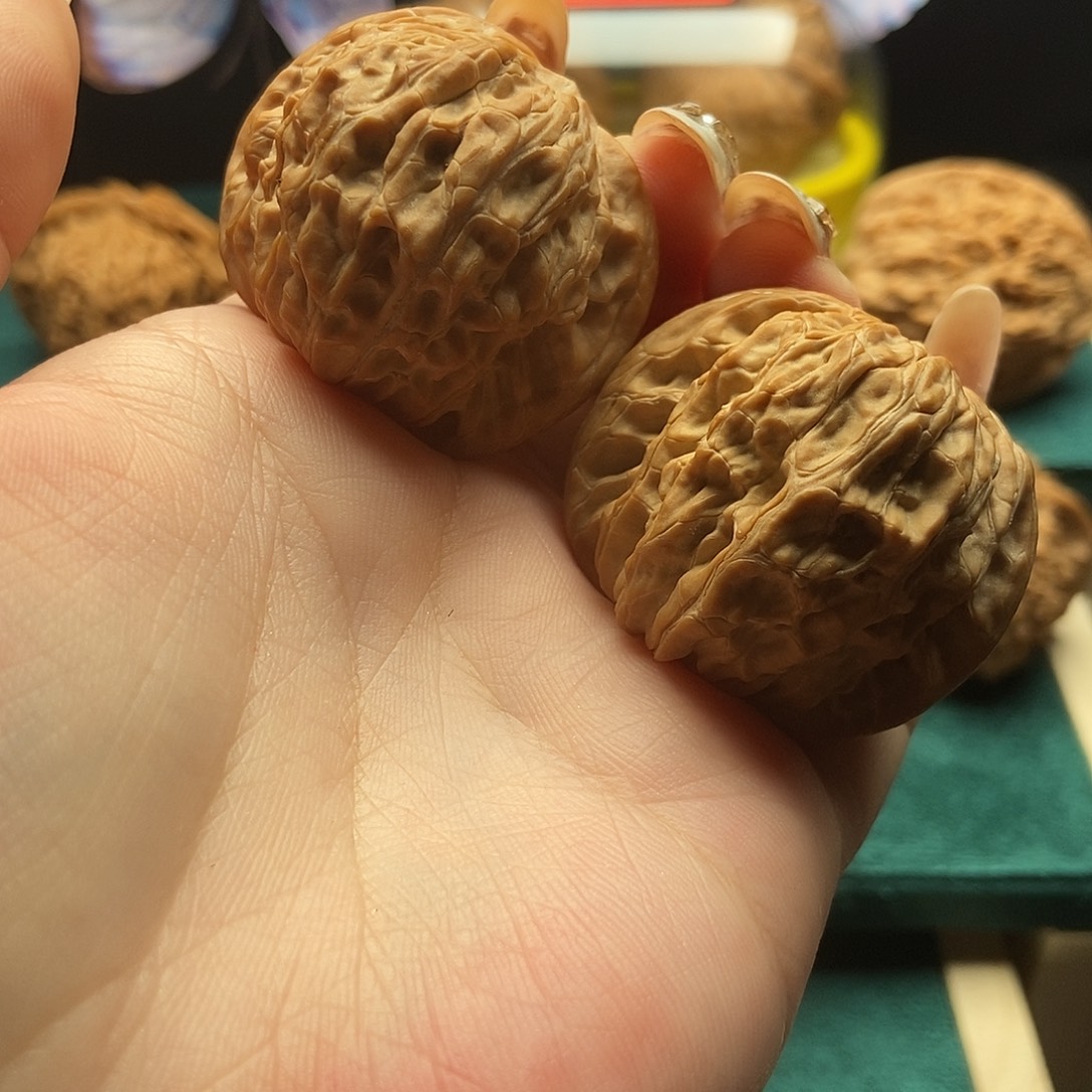 文玩核桃吊坠39磨盘