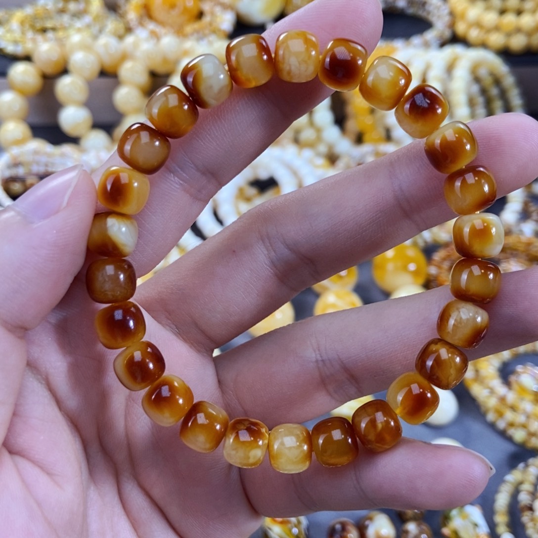 未镶嵌琥珀手链8.5mm尺寸沁色手串