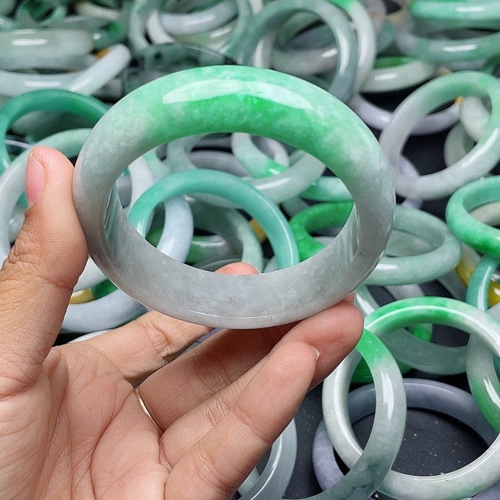 未镶嵌手镯翡翠笑****]