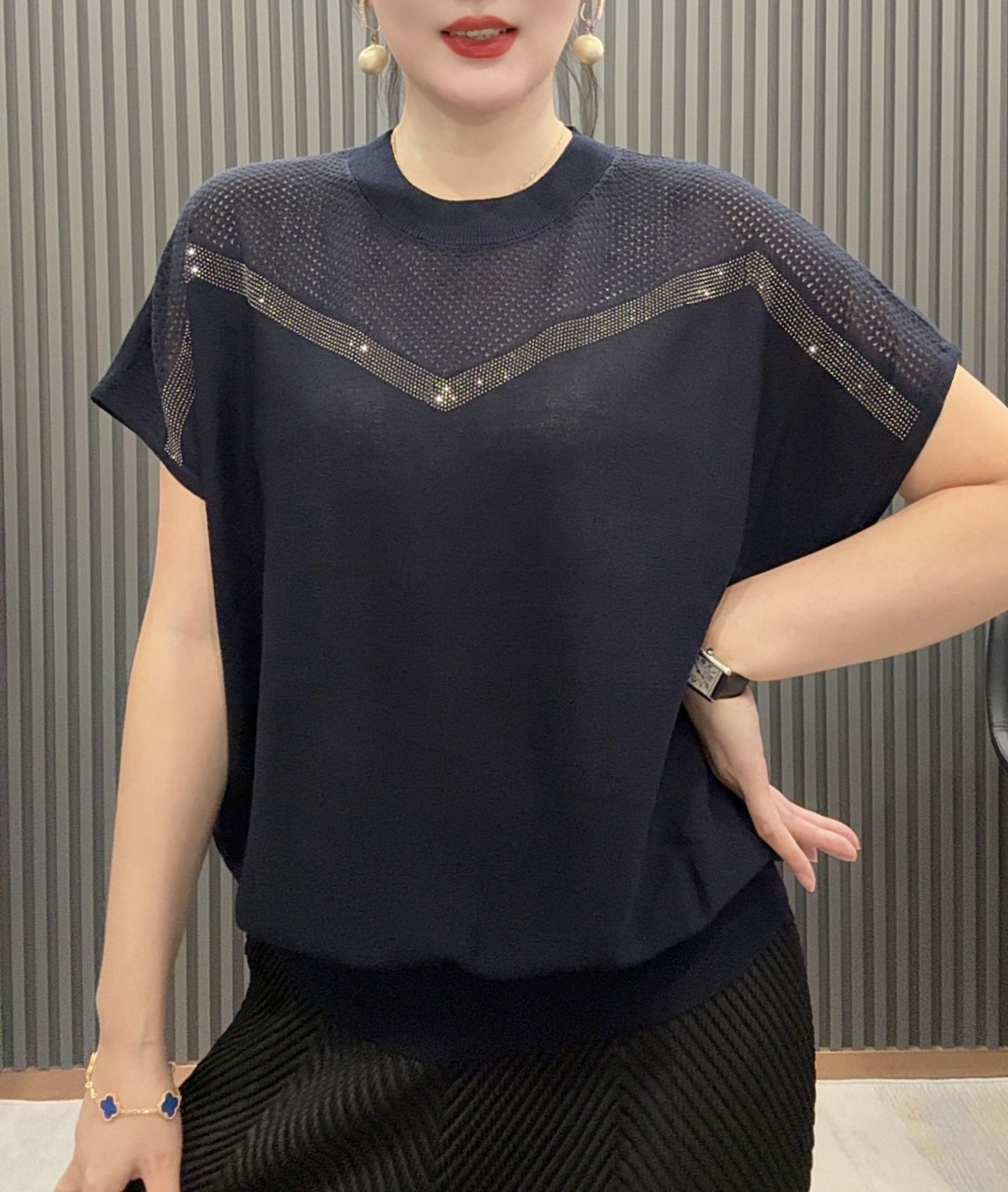 610601时尚女士新款爆款短袖T恤气质洋气针织百搭夏季宽松圆领