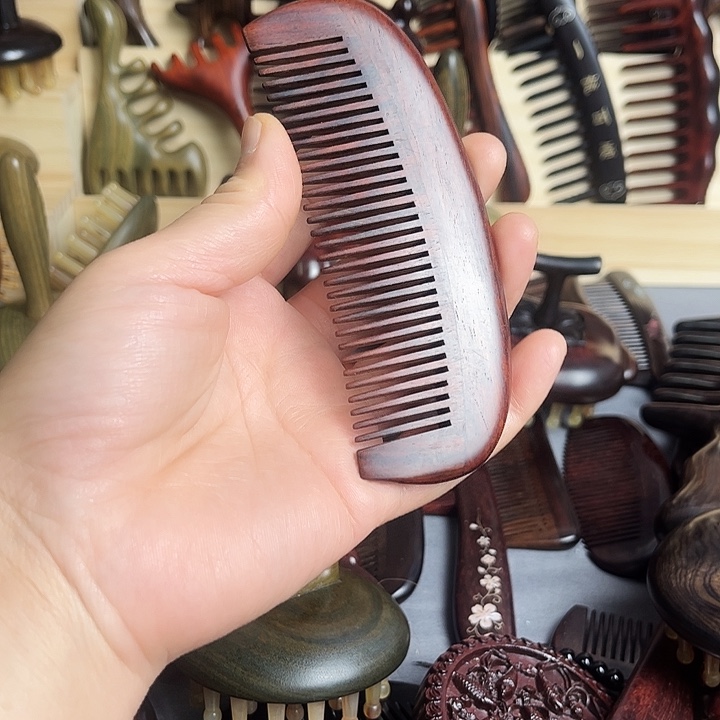 阴沉木红木月梳子梳头