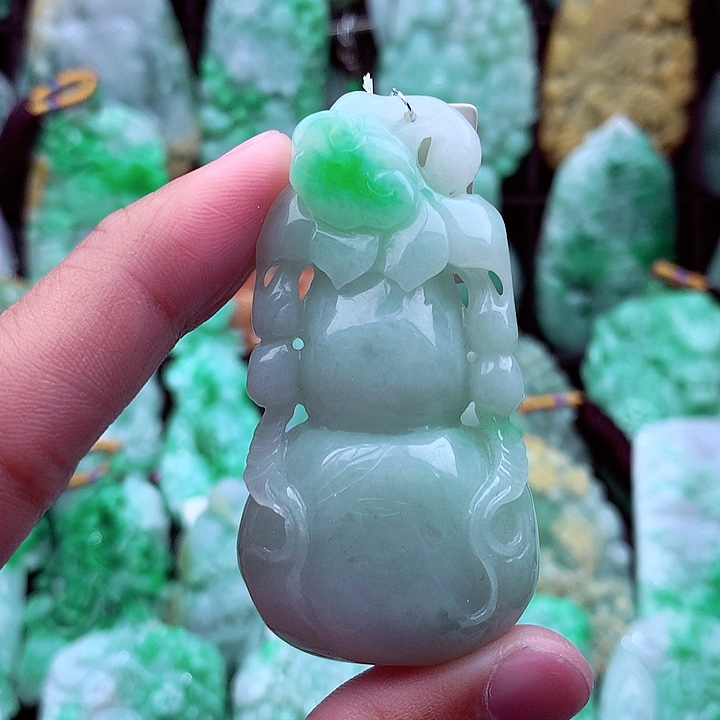 翡翠吊坠(不含链)未镶嵌