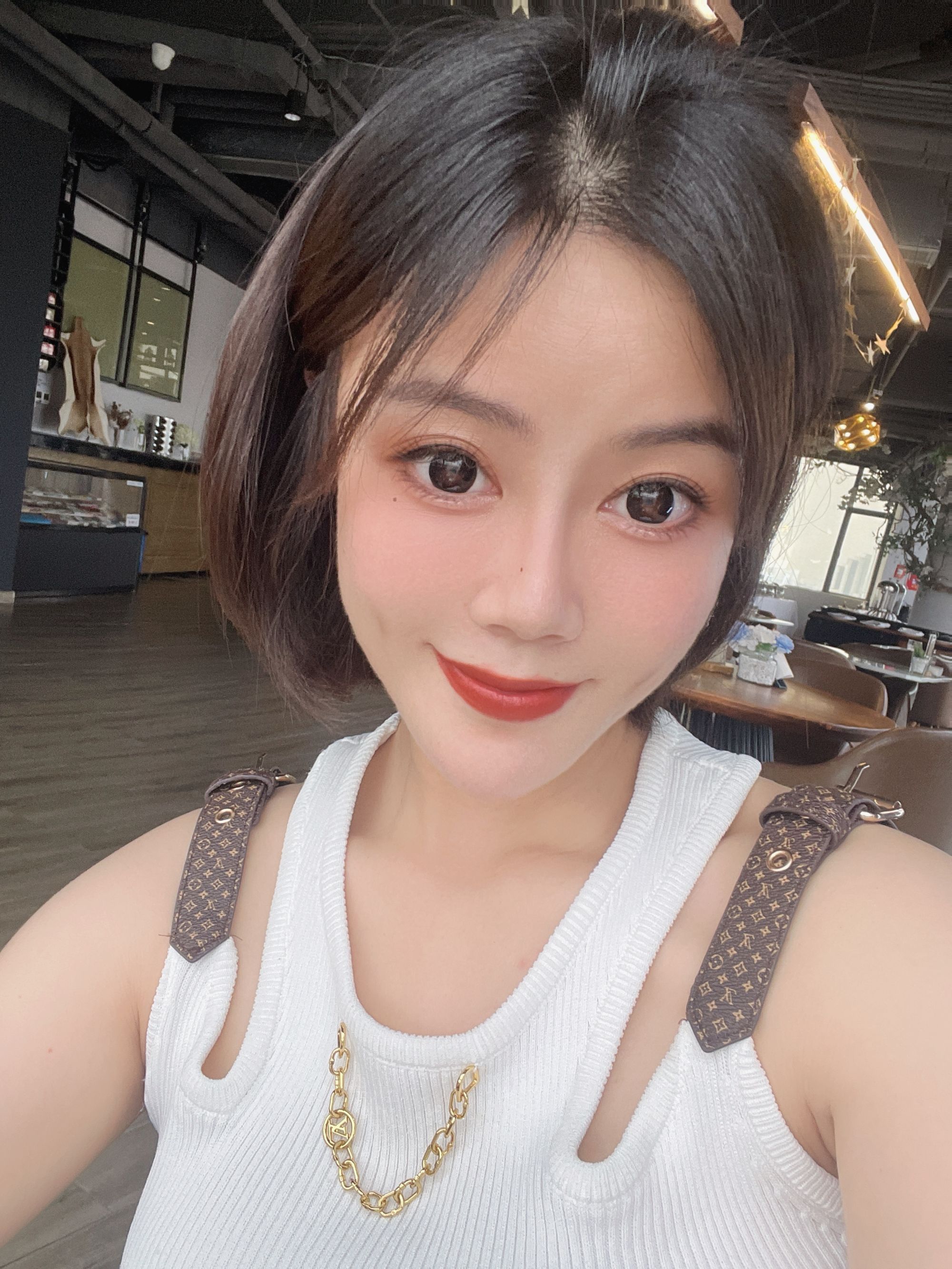 NG/18CM原创私定真皮包1092-枕头金花v露-多色