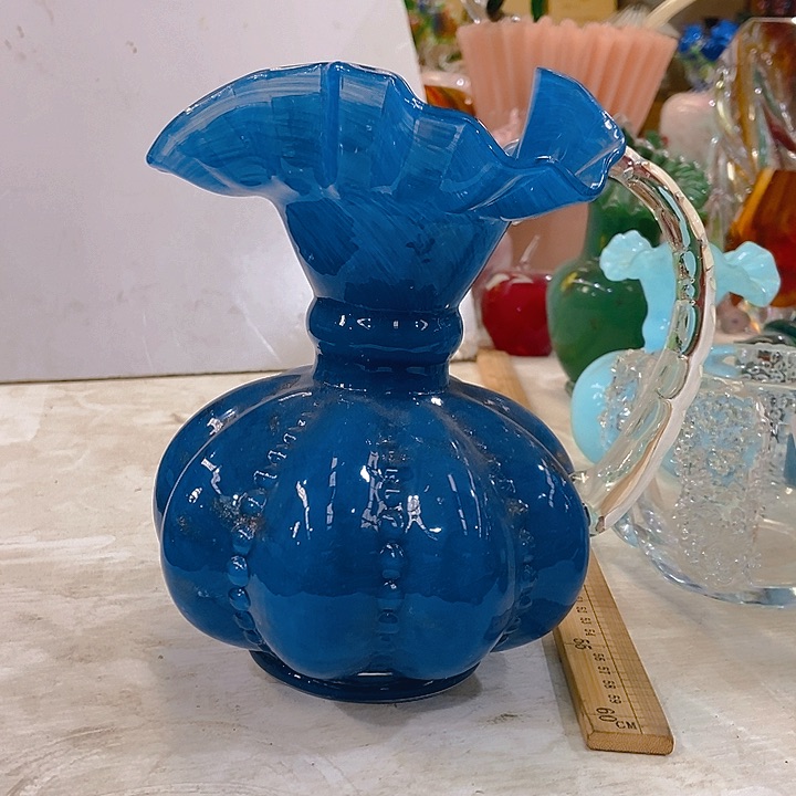 琉璃花瓶高19厘米口径5