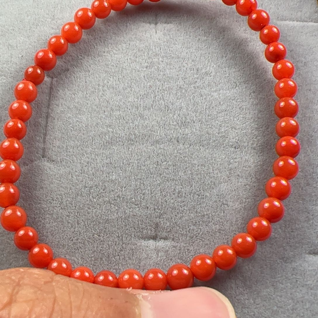 南红玛瑙手串未镶嵌