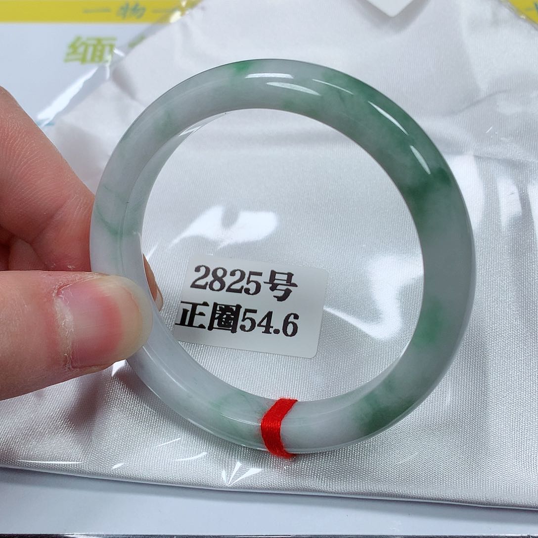 【闪购商品】翡翠手镯未镶嵌2825号