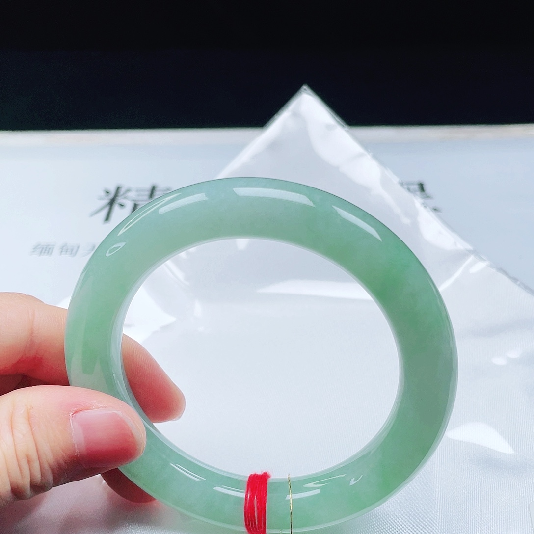 翡翠未镶嵌手镯（圆镯）59➕圈口