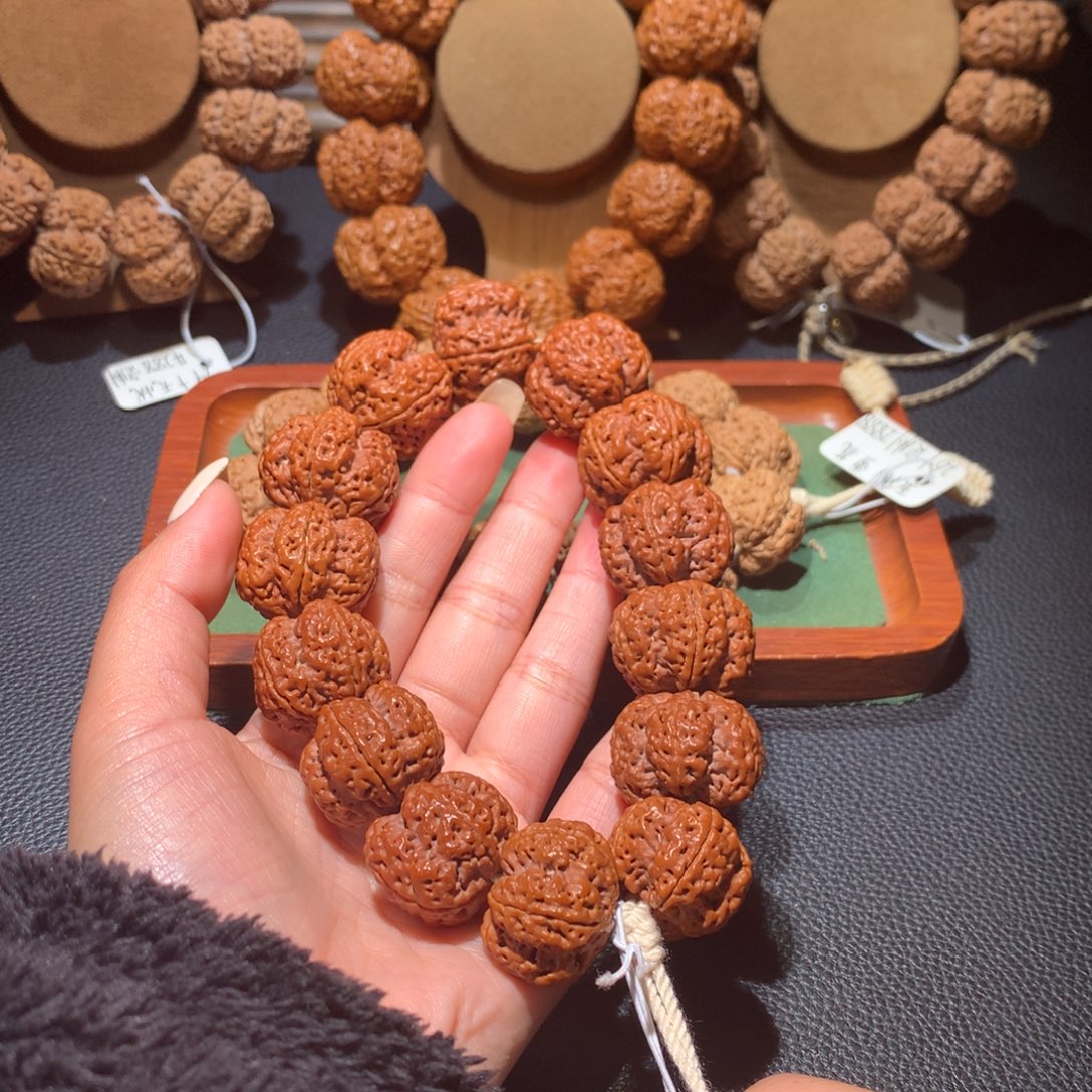 金刚菩提手串26尺寸五瓣雪花定制