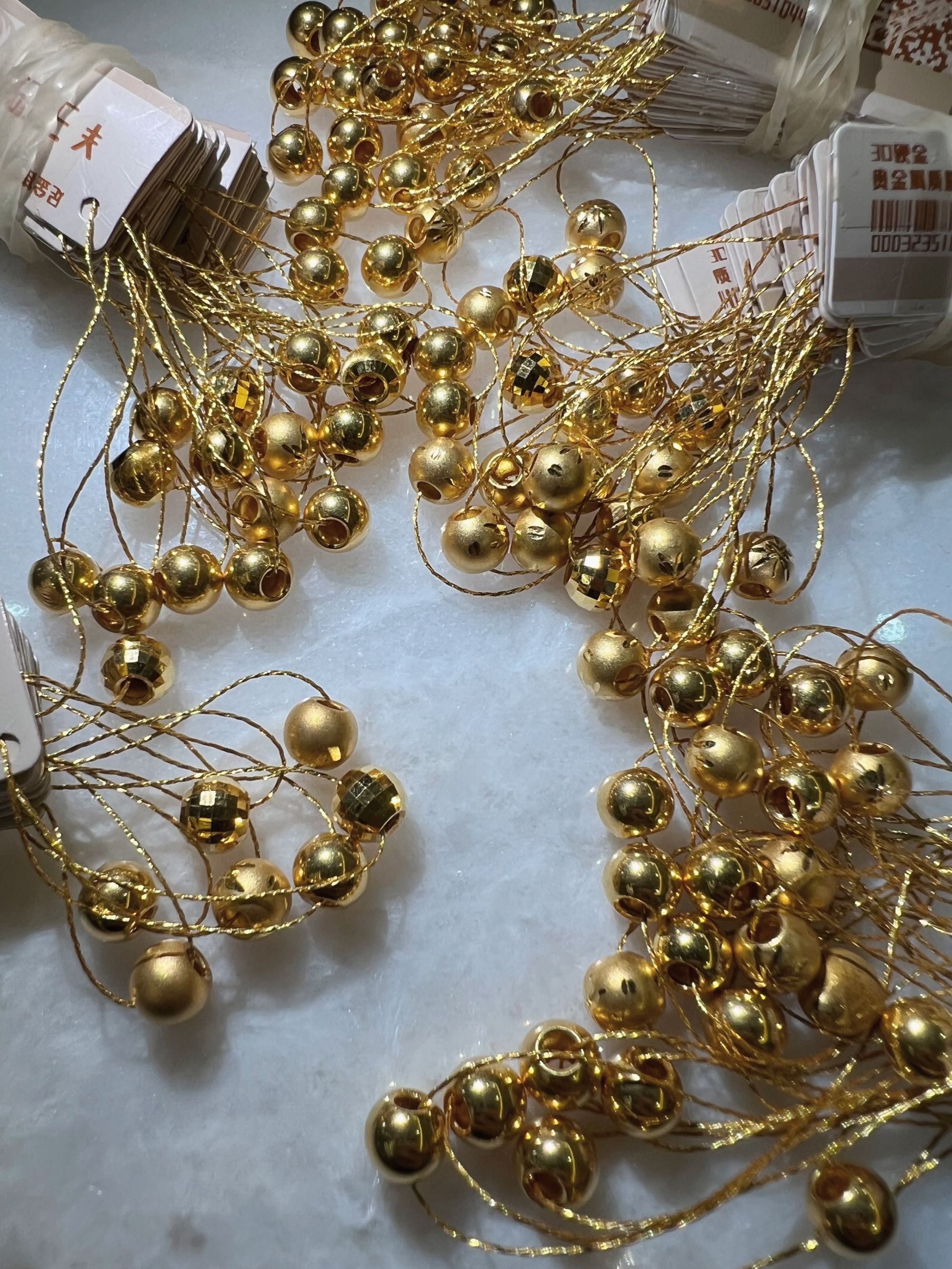 点覌注+粉丝团抢老凤祥金豆子