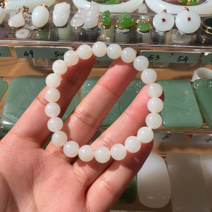 和田玉颈饰未镶嵌新疆和田玉8.2mm手串（活动价）
