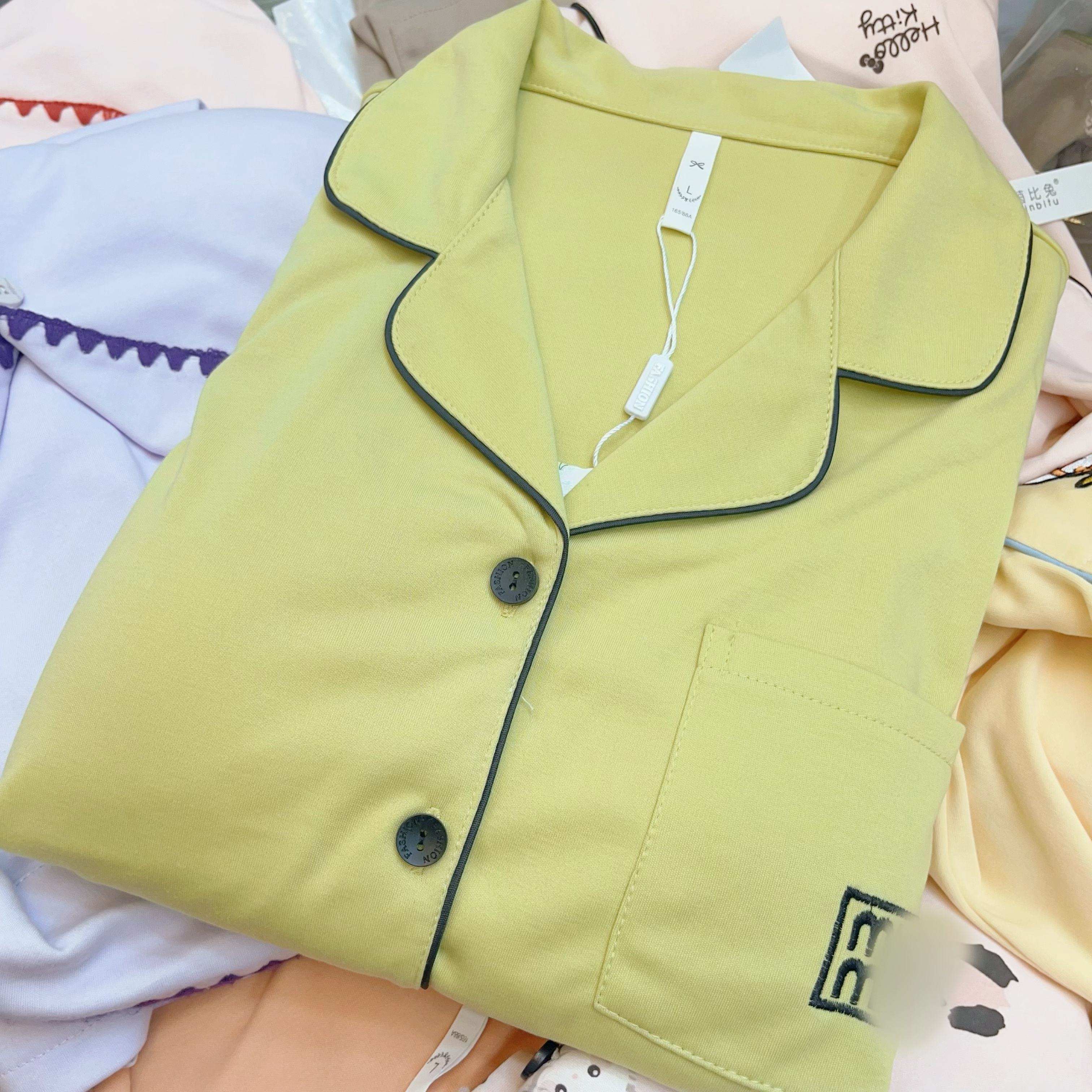 【B187】精梳棉刺绣绿色字母刺绣精品10-20°长袖款+胸垫【开衫款】