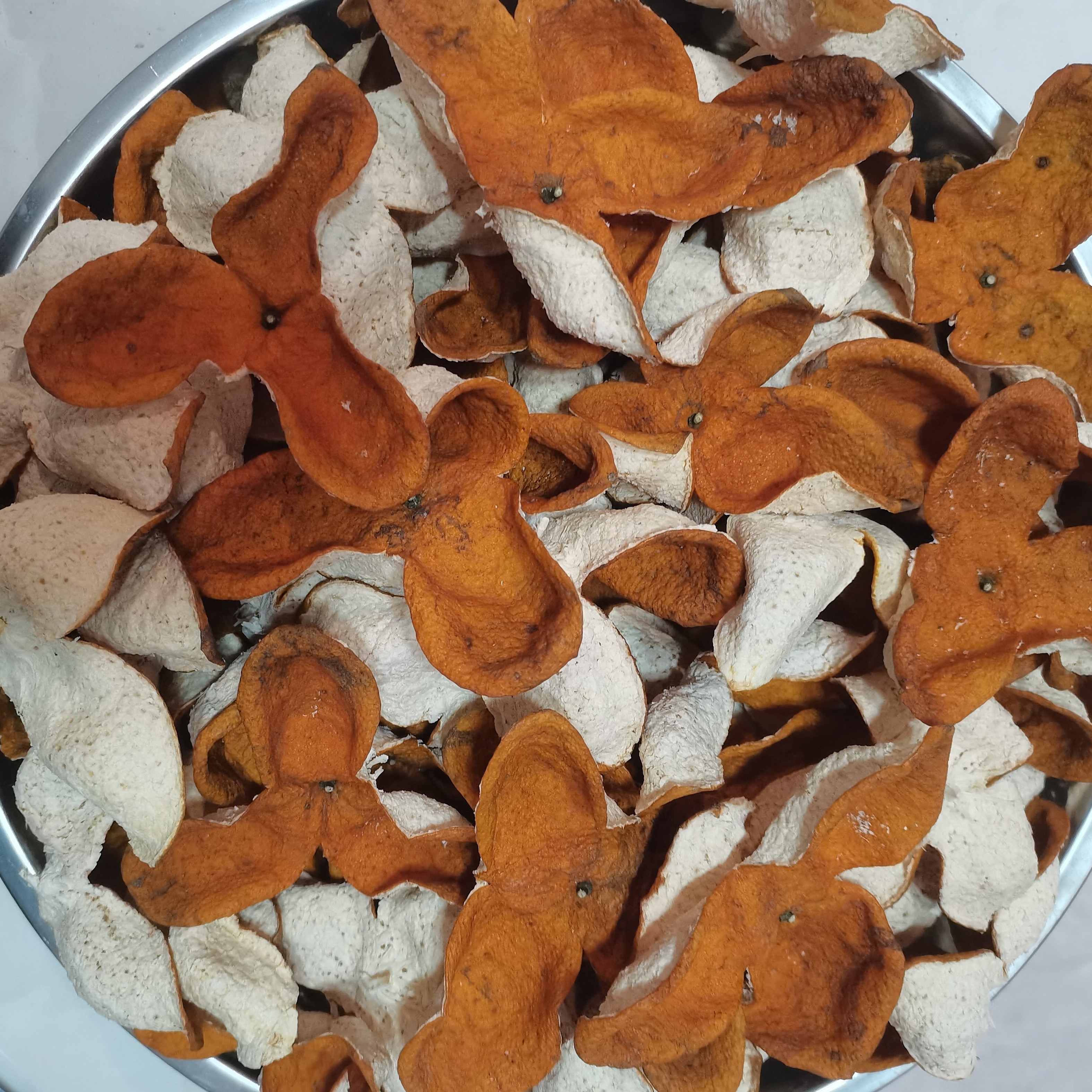 2025茶枝柑生晒大红皮（统货）有台风疤介意慎拍（21年树龄）收藏款