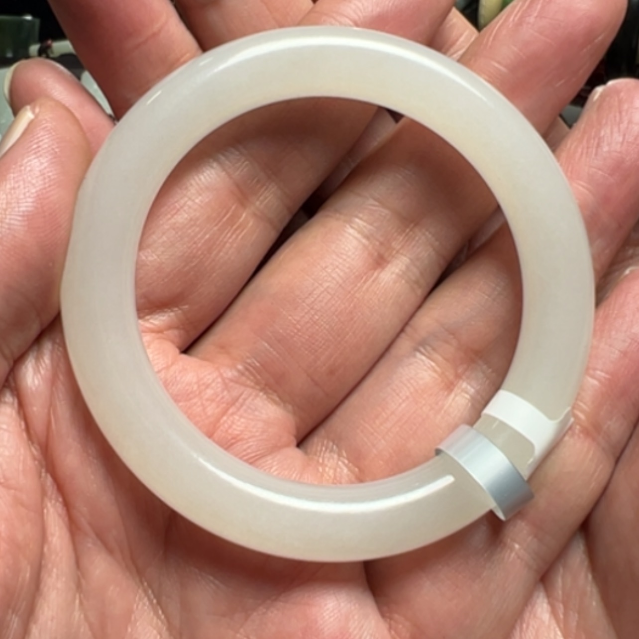 【闪购商品】未镶嵌手镯和田玉