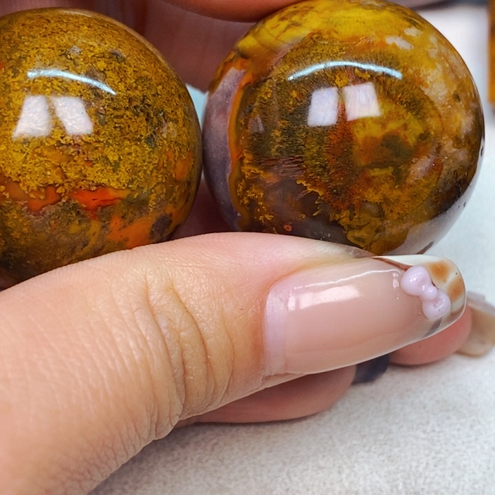 呼***惯玛瑙/玉髓未镶嵌玛瑙