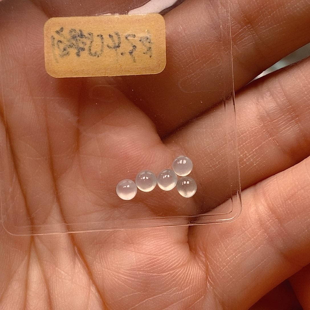 翡翠戒指未镶嵌翡翠蛋面