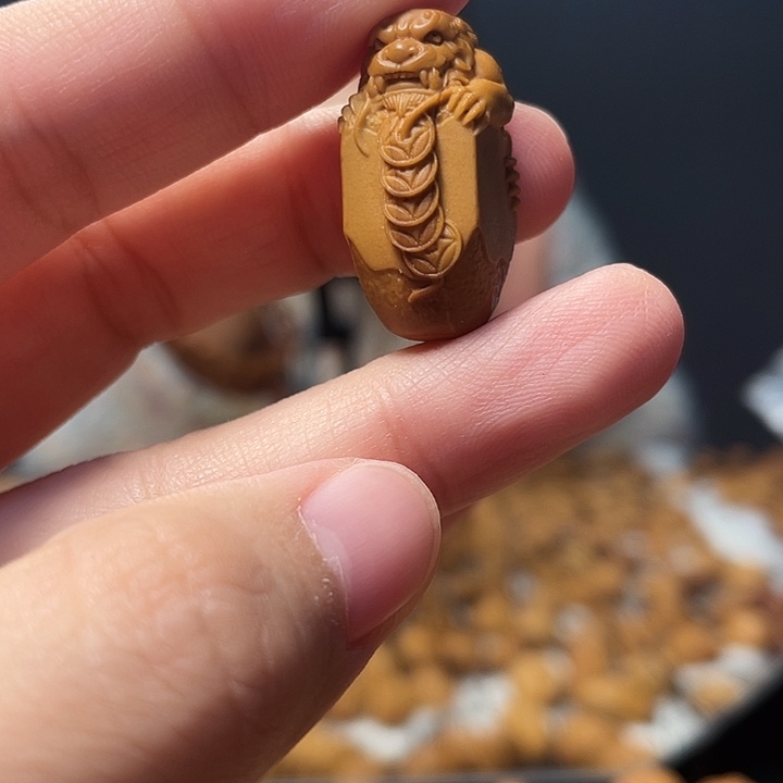 橄榄核吊坠橄榄核