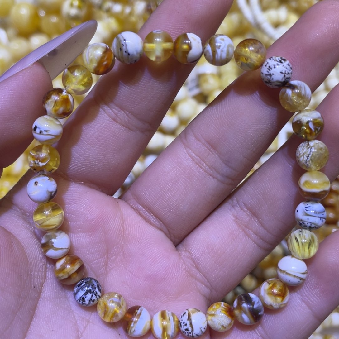 蜜蜡未镶嵌珠宝奇石7m