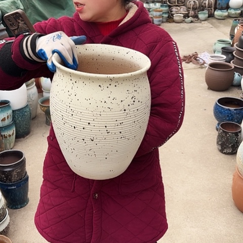 口24高31瑕疵盆子 