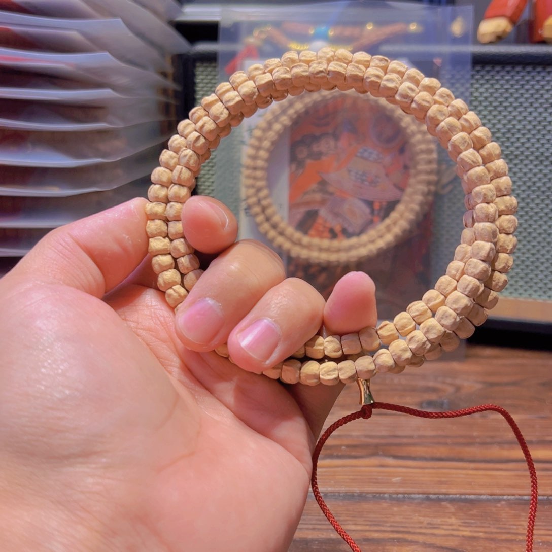 柏香籽/百香籽吊坠普*人