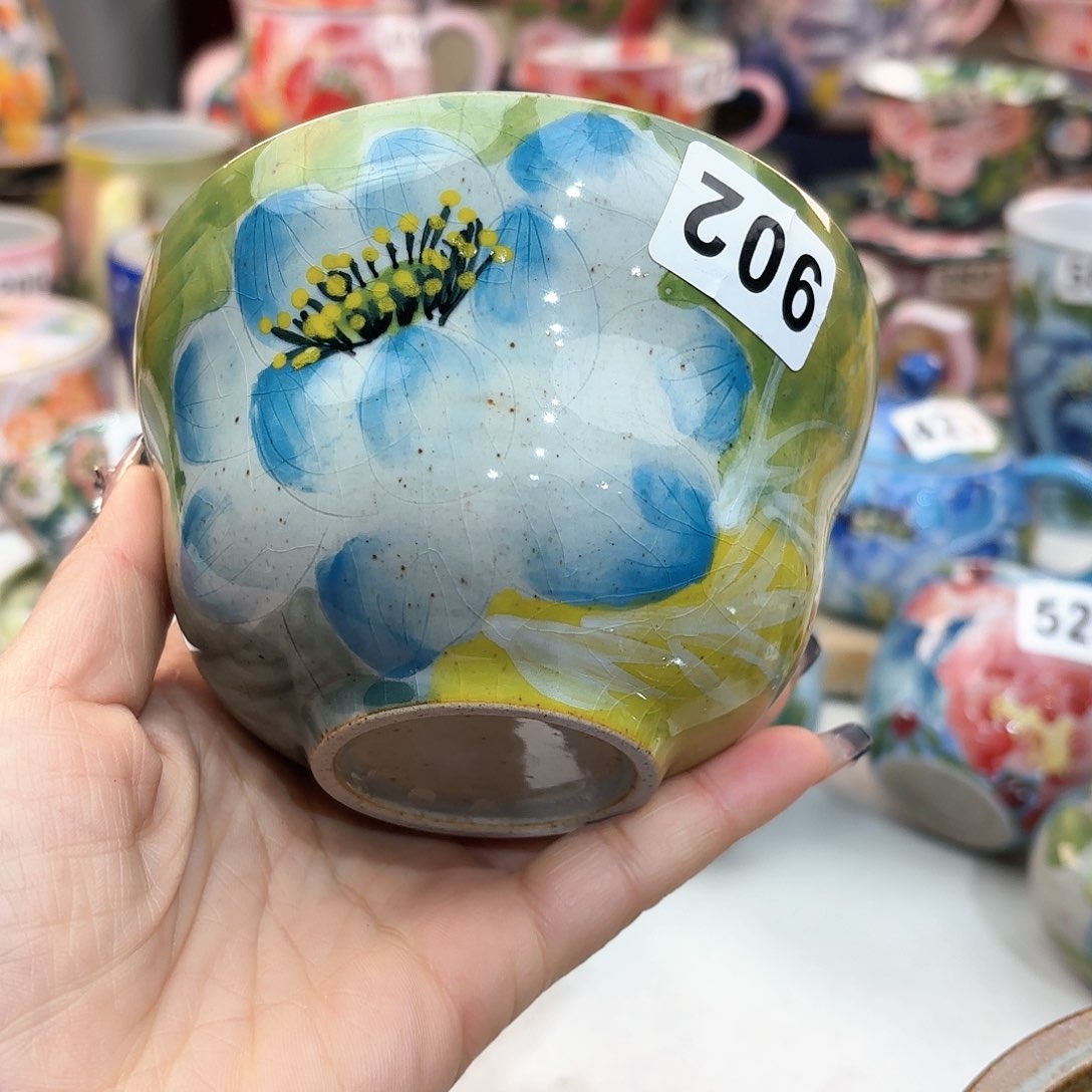 瓷片哈哈哈好想去见我