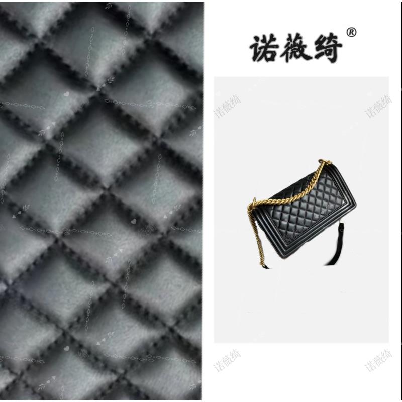 18号菱格单肩女包