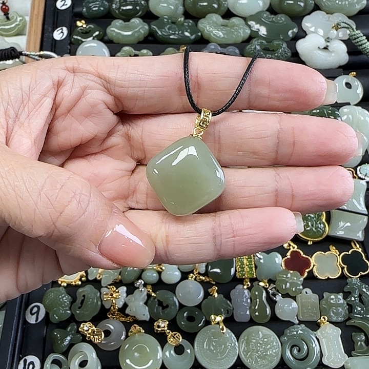 和田玉银S925镶嵌吊坠(不含链)