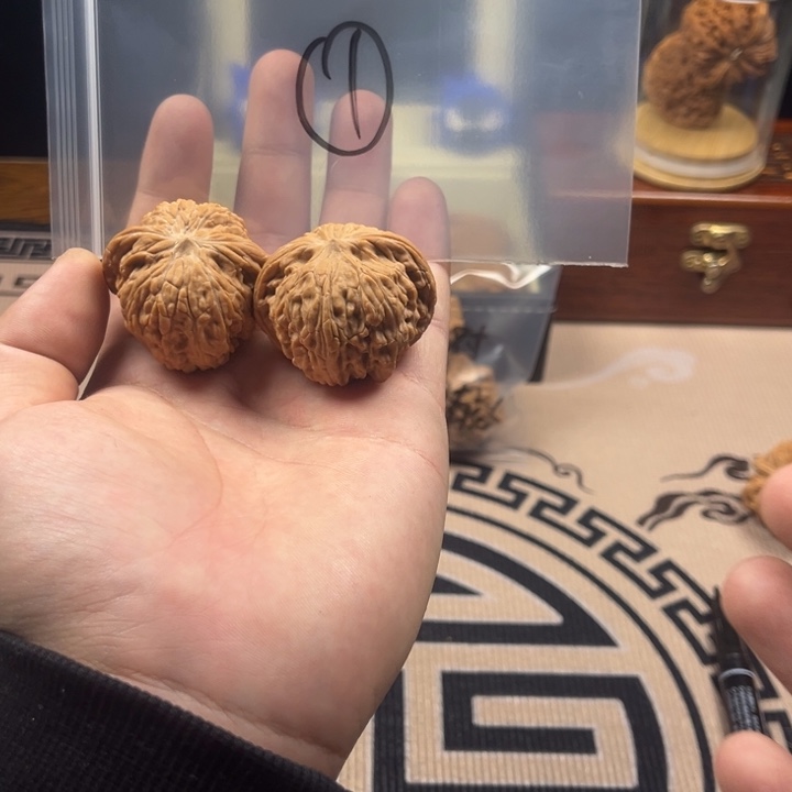 吊坠文玩核桃随机111