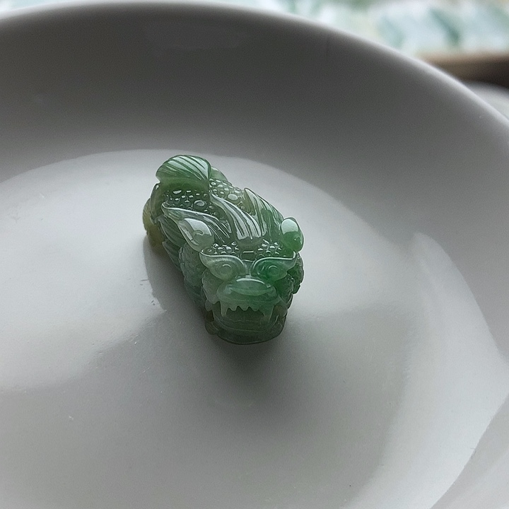 翡翠未镶嵌挂件貔貅1个