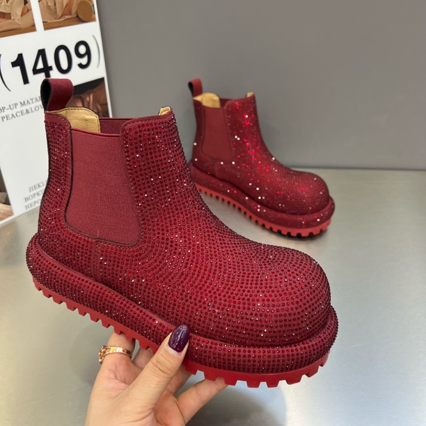 主播推荐2026年（12-01）3公分厚底水钻时尚短筒烟筒靴