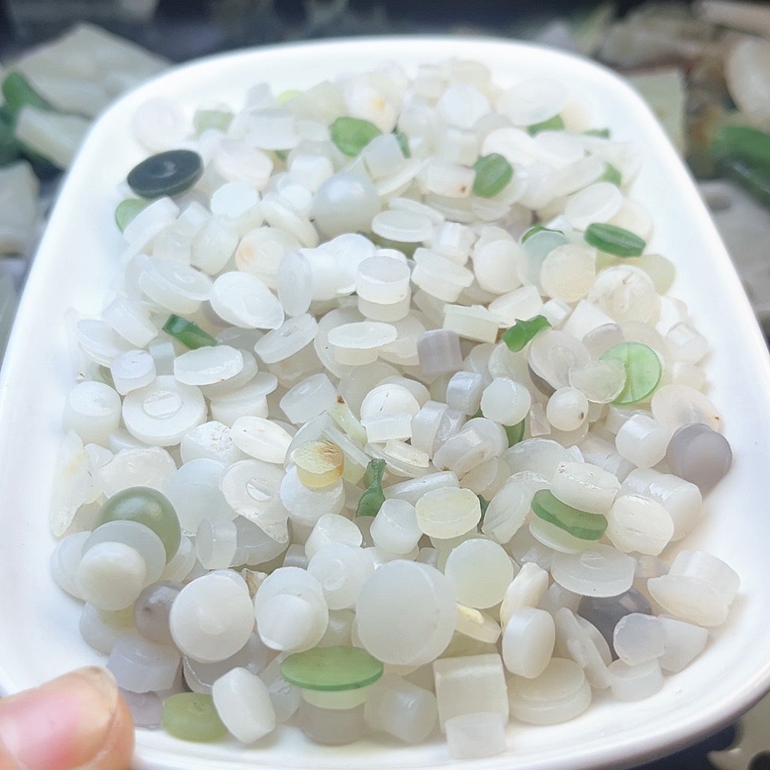 未镶嵌和田玉笔搁