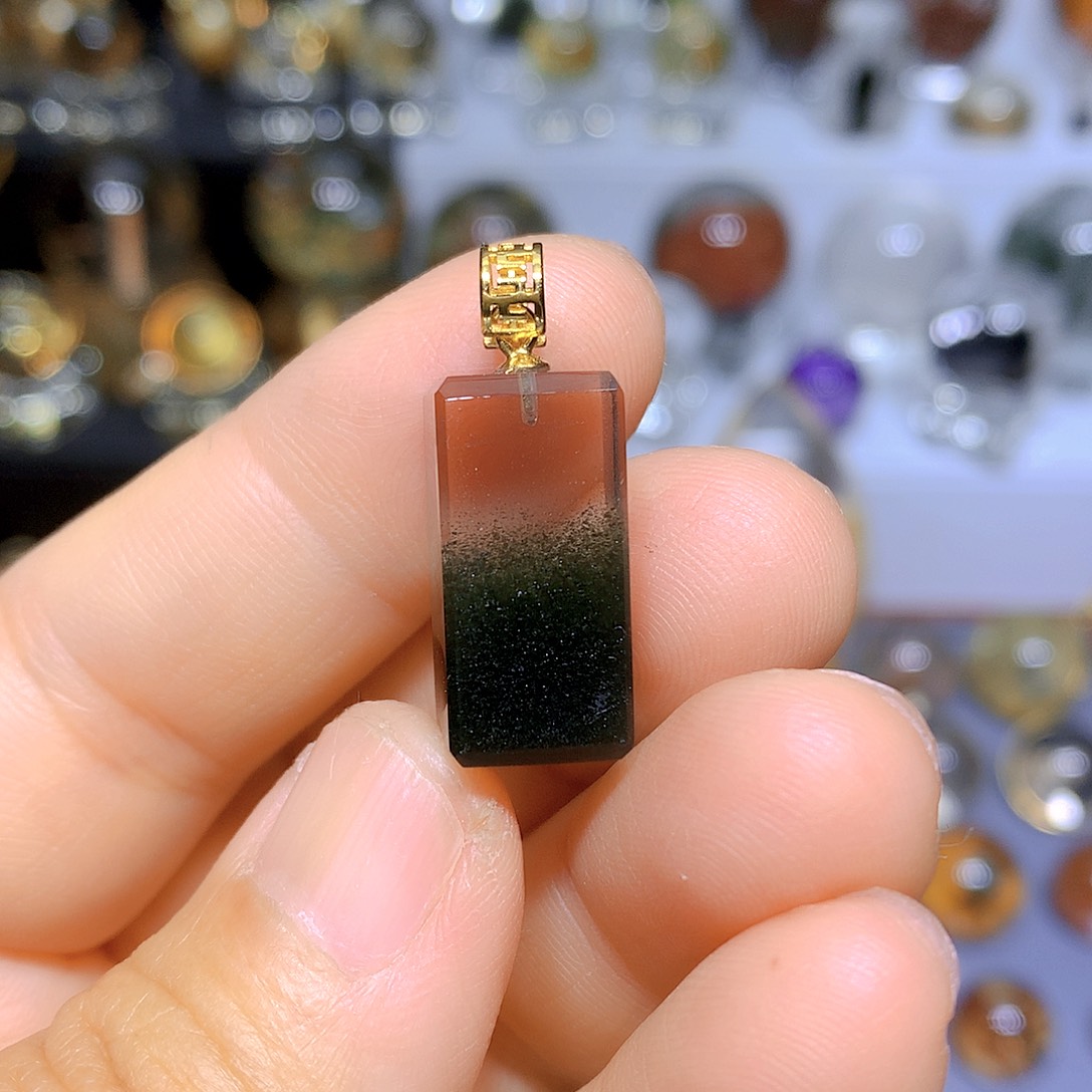 水晶吊坠银S925镶嵌天然水晶