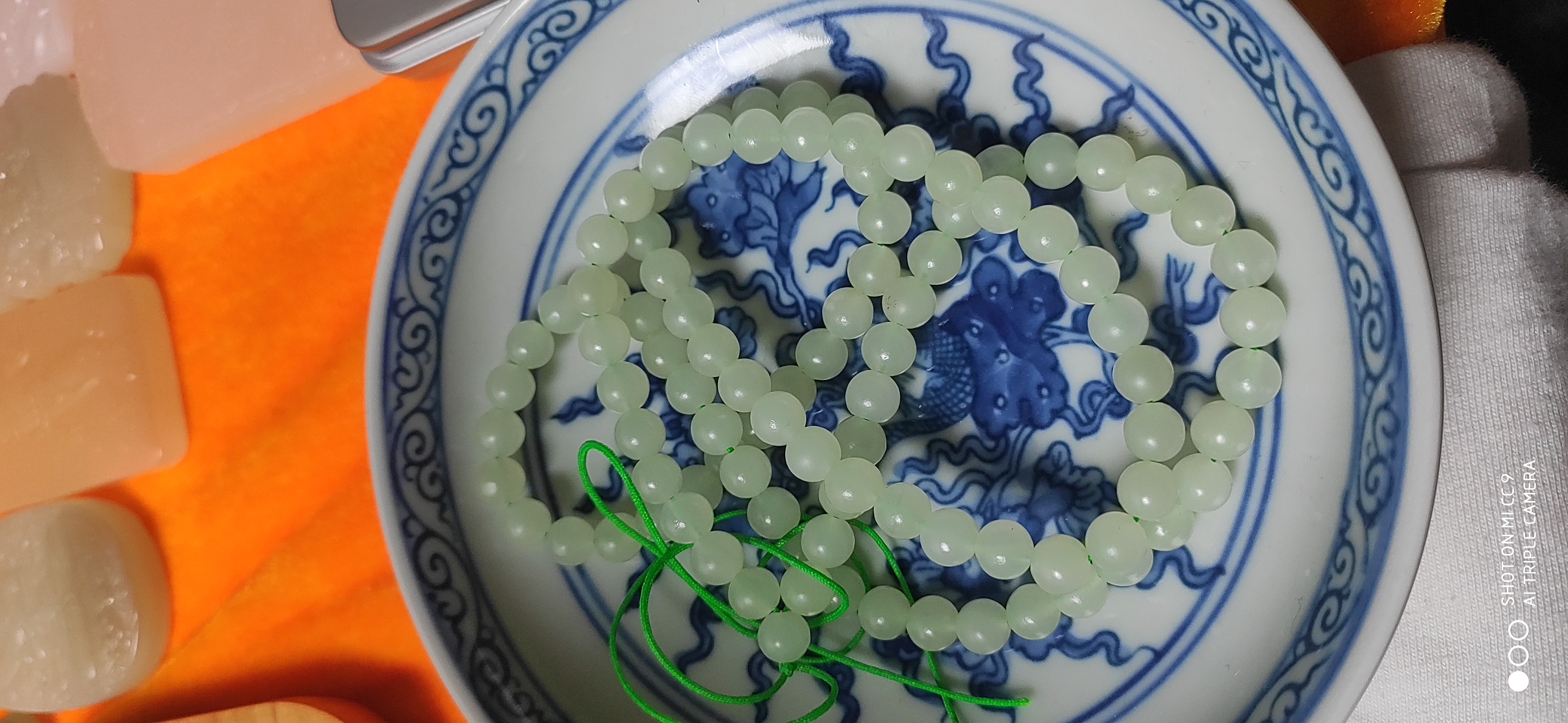 新号开播瓷盘一个