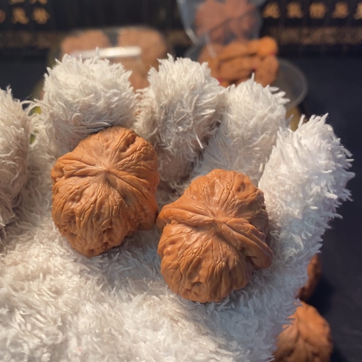 文玩核桃吊坠37平谷元宝